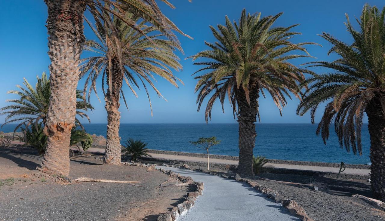 Beautiful Studio On The Seafront Costa Teguise Dış mekan fotoğraf